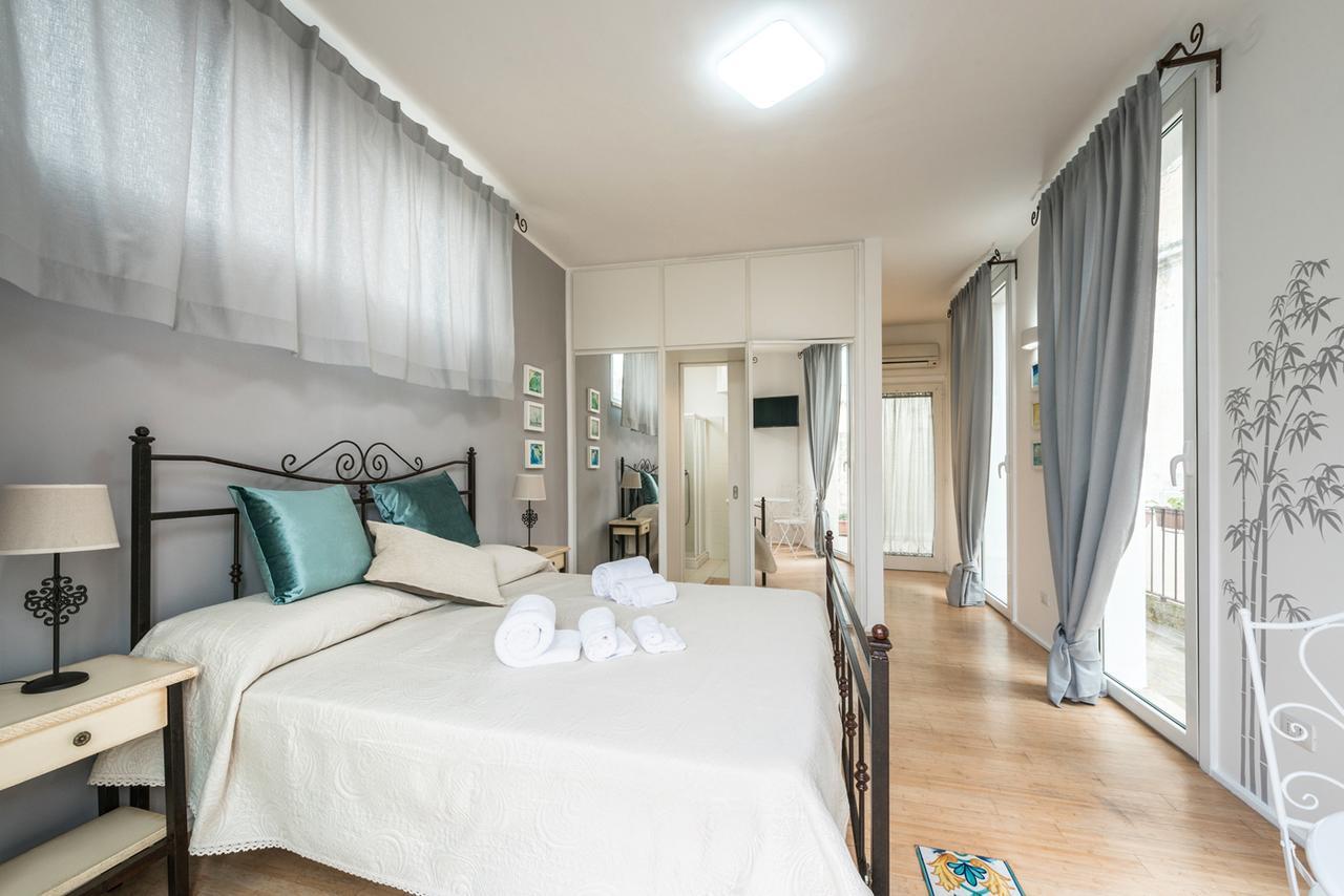 Bed and Breakfast Dimora Dell'Artista Лечче Экстерьер фото